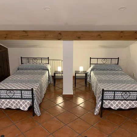 بيت للعطل La Casita De Hortensias Ortigosa del Monte