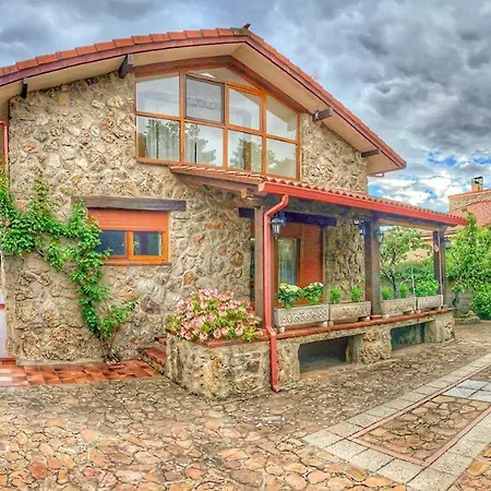 La Casita De Hortensias Feriehus Ortigosa del Monte