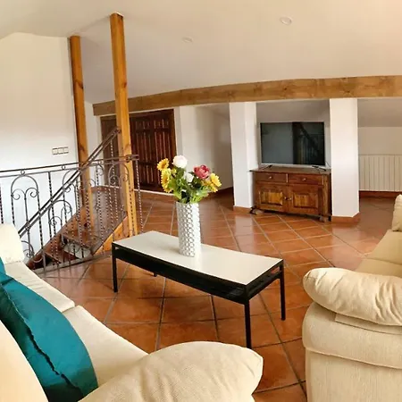 La Casita De Hortensias * Ortigosa del Monte